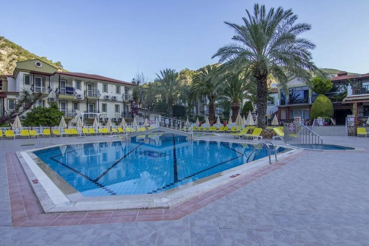 אולודניץ Hotel Karbel Sun